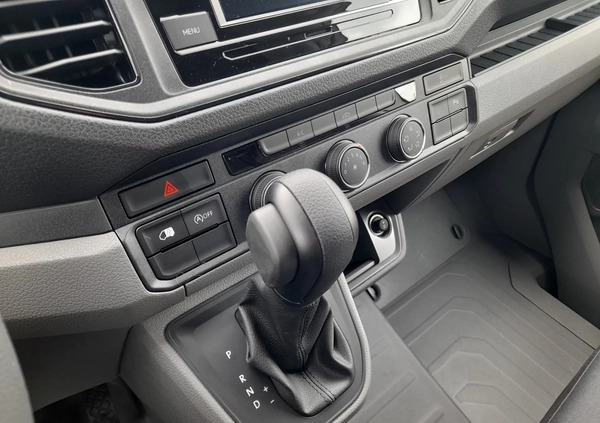 Volkswagen Crafter cena 206025 przebieg: 10, rok produkcji 2024 z Nasielsk małe 92